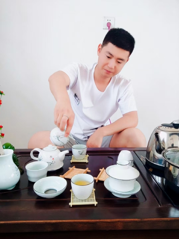 日月的第二张照片--唐山蓝颜知己交友网